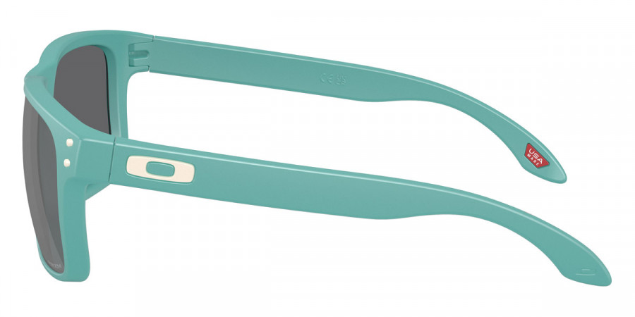 Color: Matte Pacific (9102AF) - Oakley OO91029102AF55