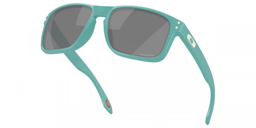 Color: Matte Pacific (9102AF) - Oakley OO91029102AF55