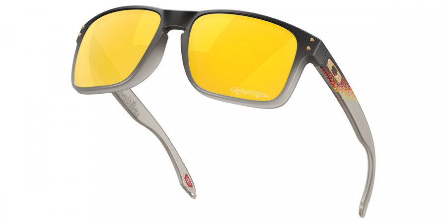 Color: Troy Lee Designs Black Fade (9102AH) - Oakley OO91029102AH55