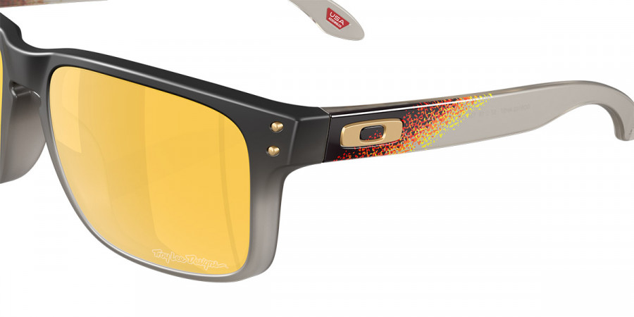 Color: Troy Lee Designs Black Fade (9102AH) - Oakley OO91029102AH55