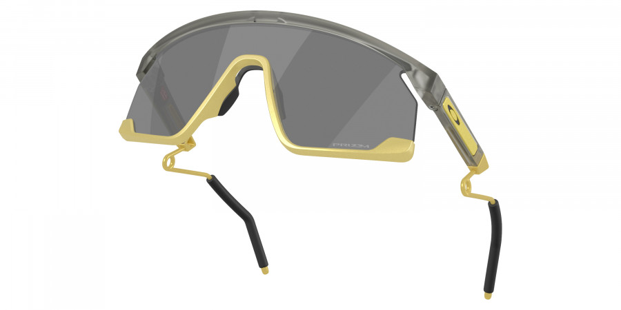 Color: Matte Gray Ink/Vintage Gold (923714) - OAKLEY OO923792371439