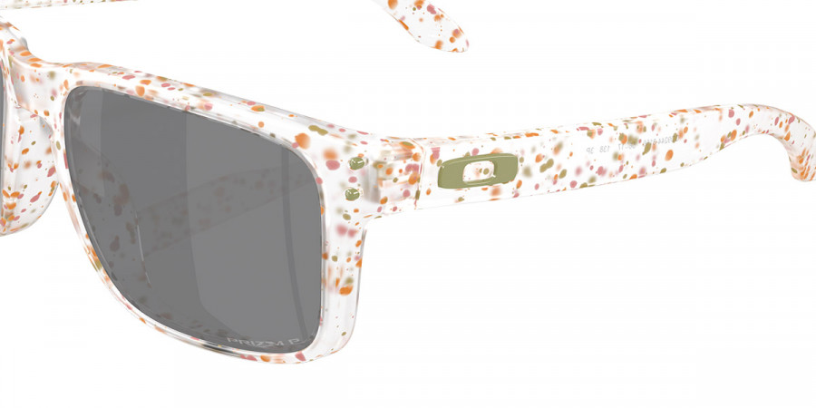 Color: Matte Clear Terrazo (924481) - Oakley OO924492448156