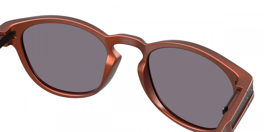 Color: Fire Orange (926573) - Oakley OO926592657353