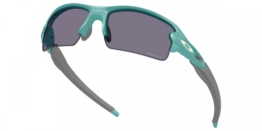 Color: Matte Pacific (927158) - Oakley OO927192715861