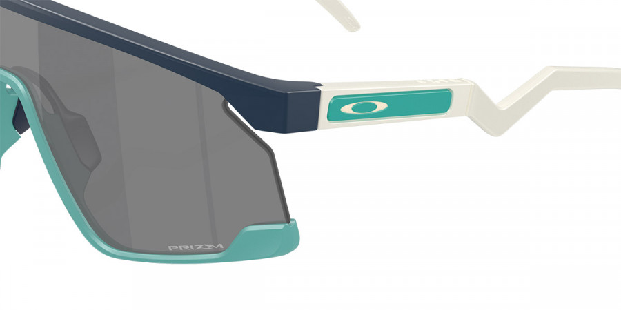 Color: Matte Abyss/Matte Mist (928018) - Oakley OO928092801839