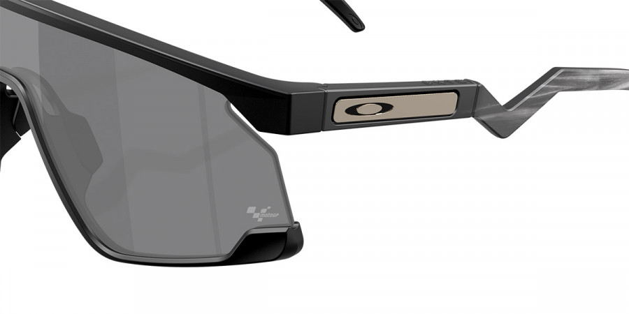 Color: Matte Black/Galactic Haze (928019) - Oakley OO928092801939