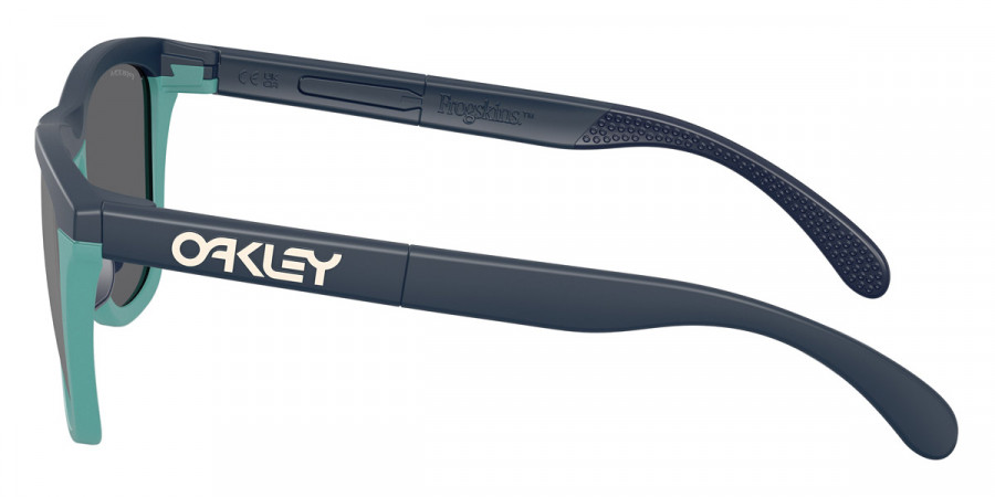 Color: Matte Abyss (928417) - Oakley OO928492841755
