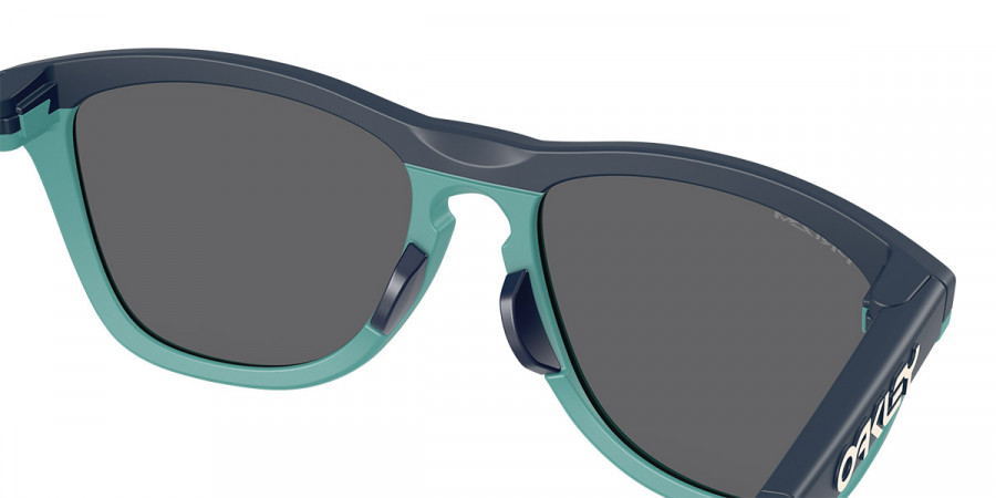 Color: Matte Abyss (928417) - Oakley OO928492841755