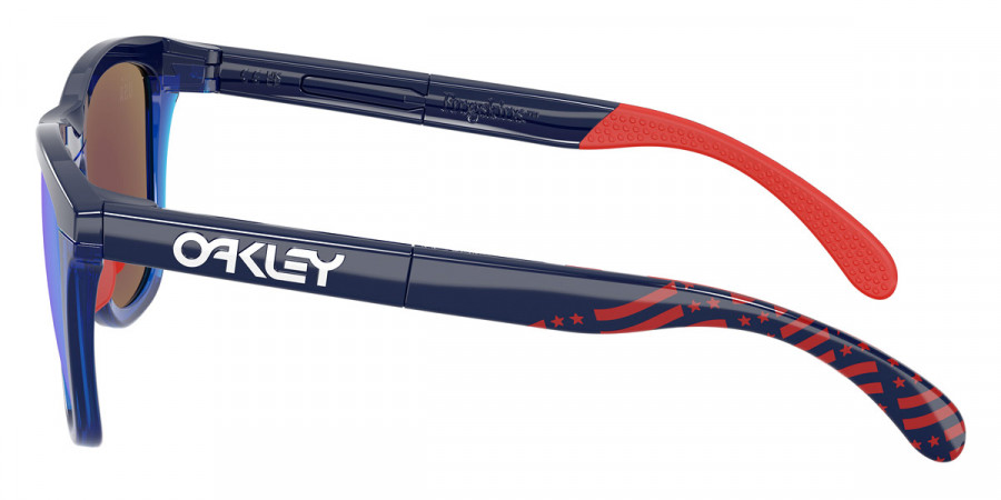 Color: Navy Usa Red Flag Print (928421) - Oakley OO928492842155