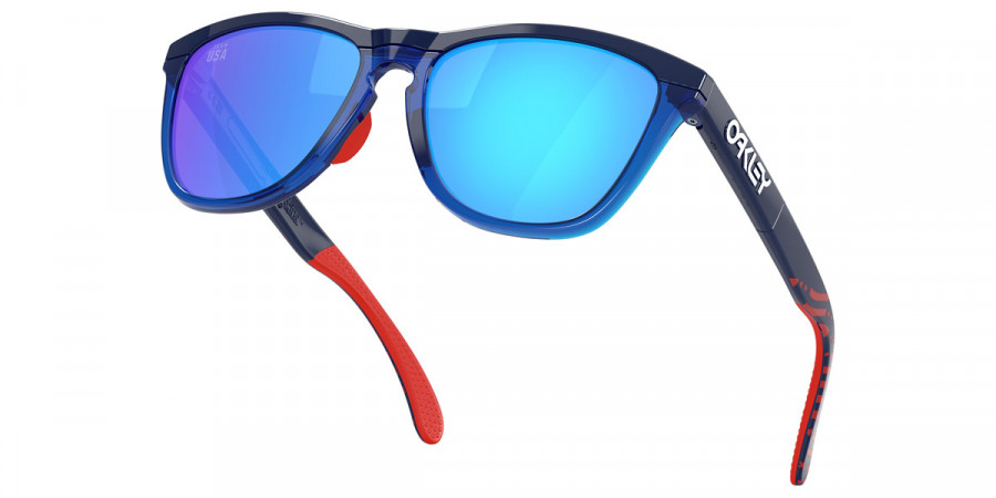 Color: Navy Usa Red Flag Print (928421) - Oakley OO928492842155