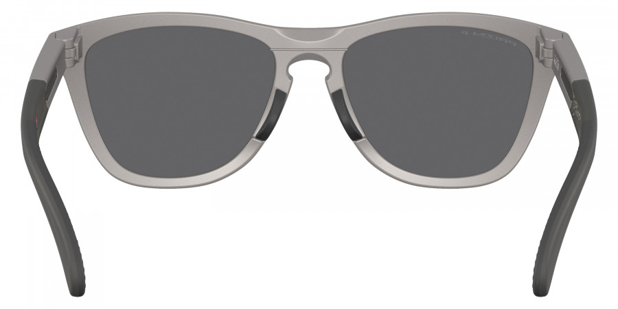 Color: Titanium (928423) - OAKLEY OO928492842355