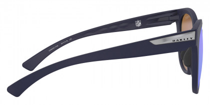 Color: Matte Navy (943311) - Oakley OO943394331154