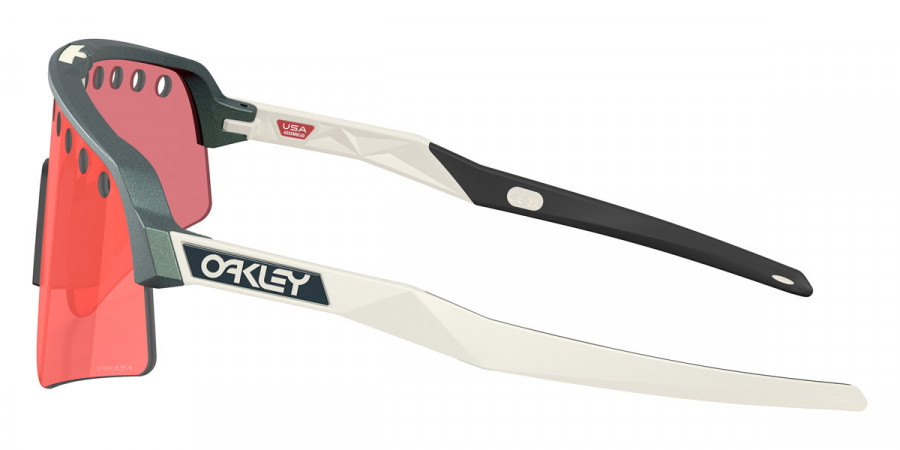 Color: Matte Silver/Blue Colorshift/Matte Mist (946531) - Oakley OO946594653139
