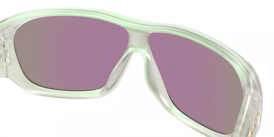 Color: Matte Jade Opaline (949303) - Oakley OO949394930330
