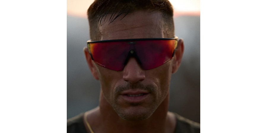 OAKLEY™ - META Vanguard OW8001