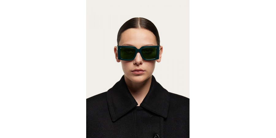 Salvatore Ferragamo™ - SF2032S