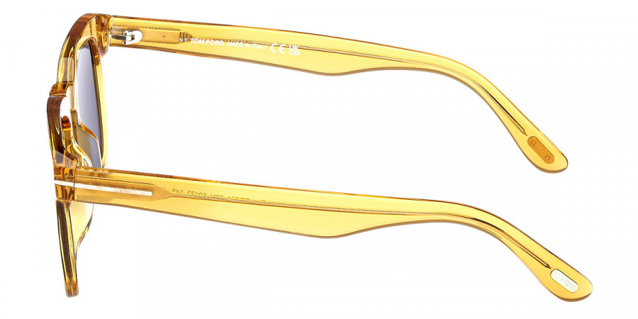 Color: Shiny Light Yellow (39N) - Tom Ford FT075139N50