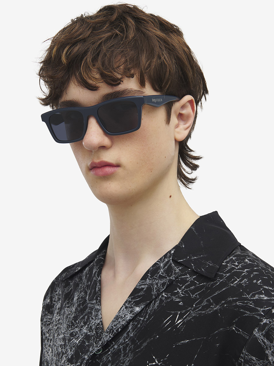 Color: Blue (005) - Alexander McQueen AM0472S00553