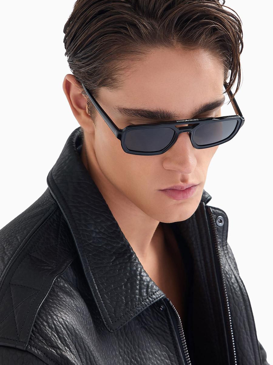 Emporio Armani™ - EA4240U