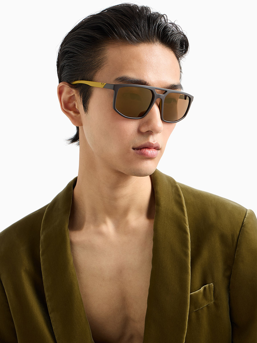 Emporio Armani™ - EA4248U