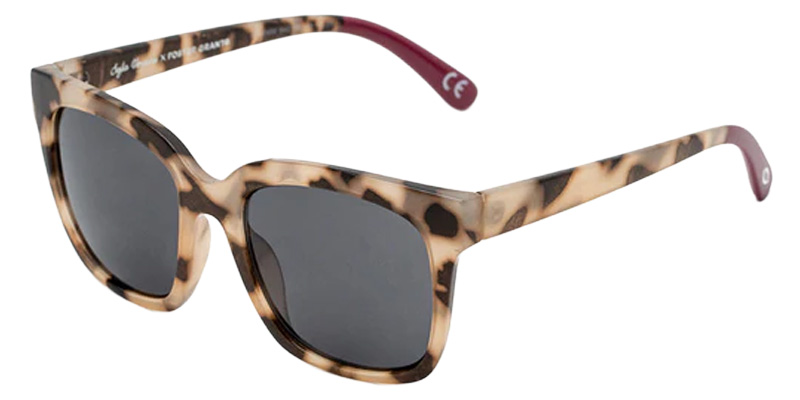 Foster Grant™ x Sofia Vergara® - Sierra SunReaders®