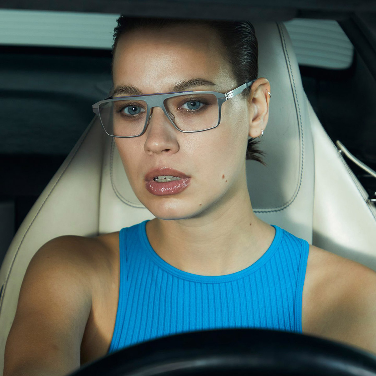 Ic! Berlin AMG 05 Pearl-Blue Eyeglasses Lifestyle Shot