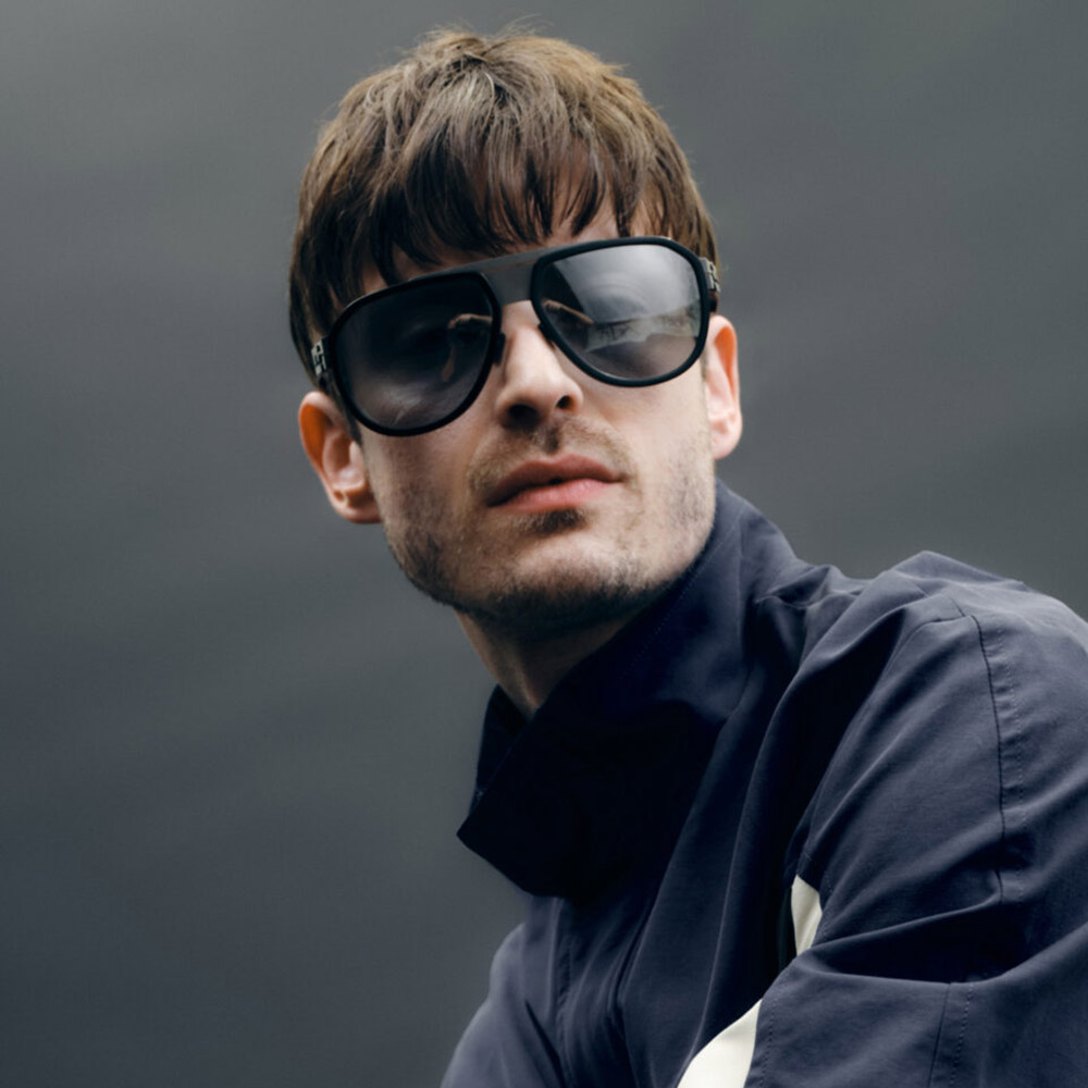 Ic! Berlin AMG 10 Graphite-Black Sunglasses Lifestyle Shot