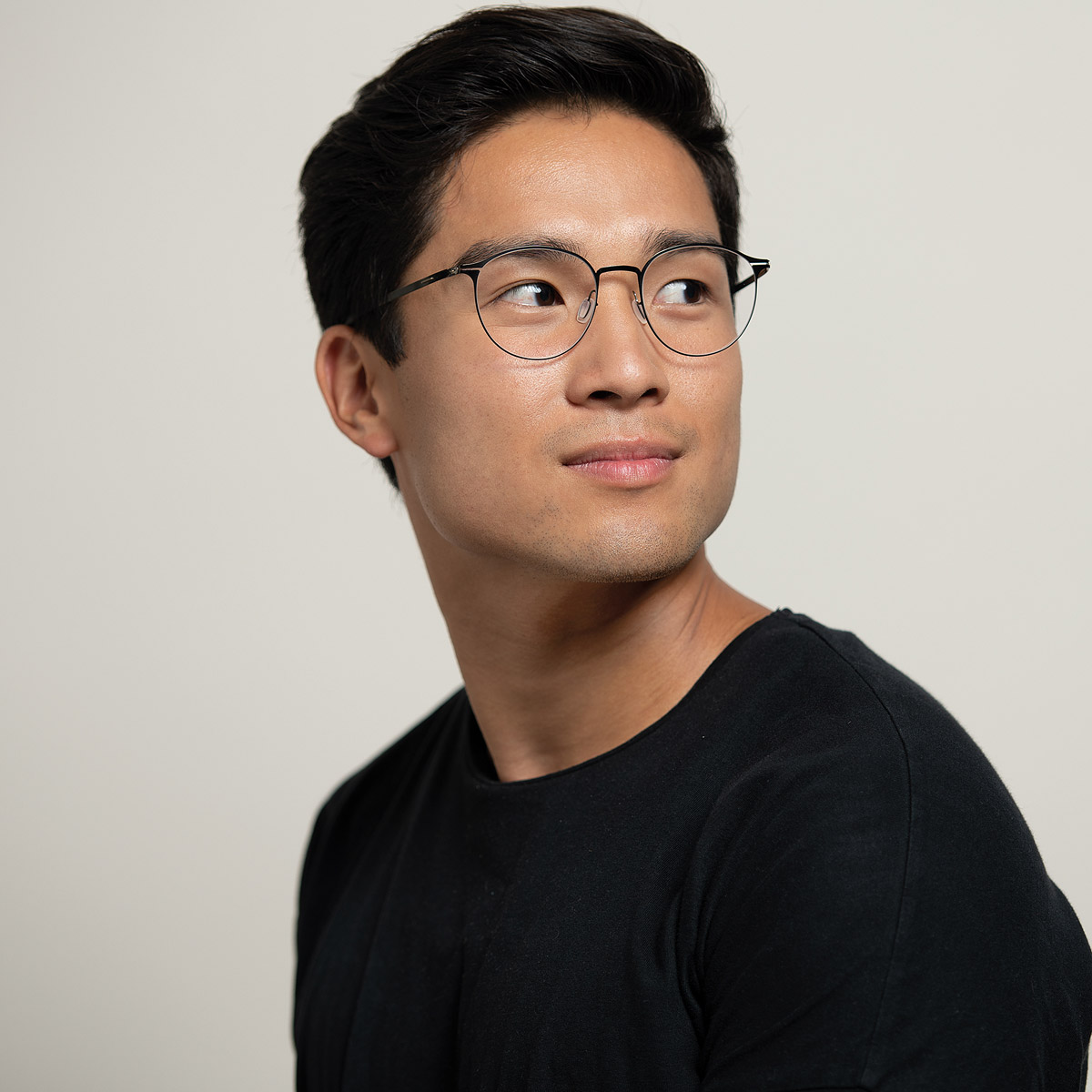 Ic! Berlin Amihan Black Eyeglasses On Male Model