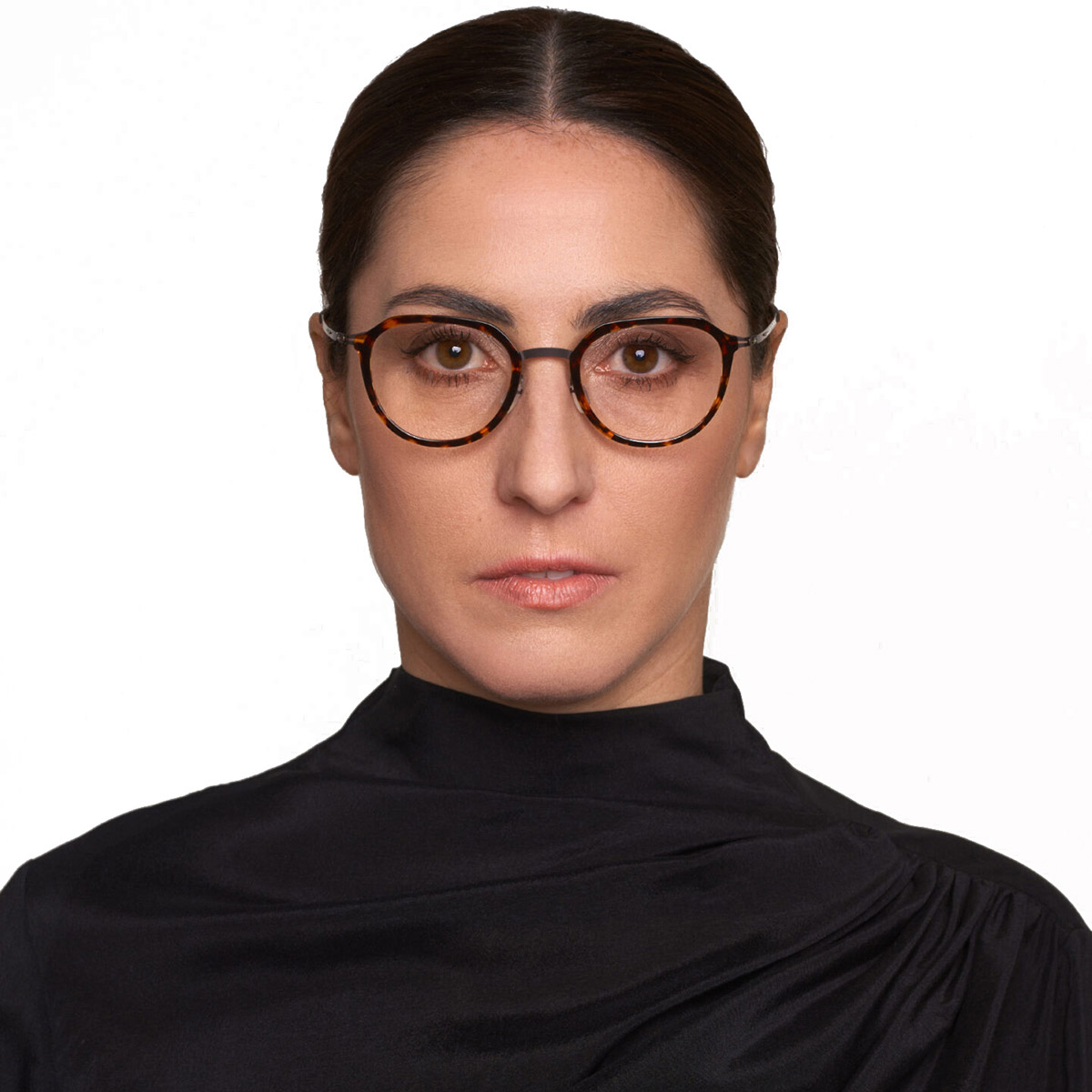 Ic! Berlin Juna Teak/Magma Eyeglasses On Female Model