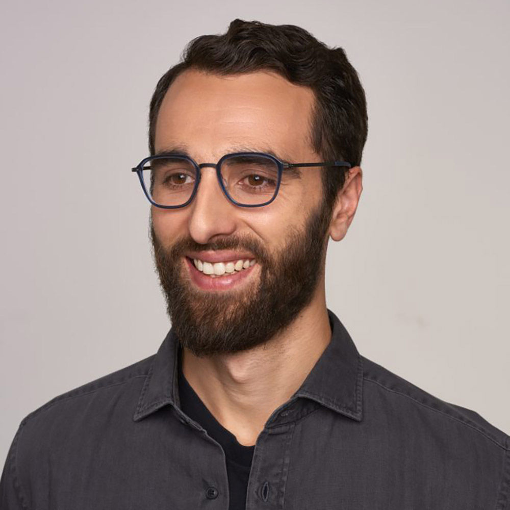 Ic! Berlin Rio Graphite/Blue Waters Eyeglasses On Male Model 2