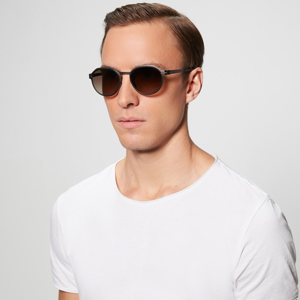 Ic! Berlin T 120 TT-Black² Sunglasses On Male Model 2