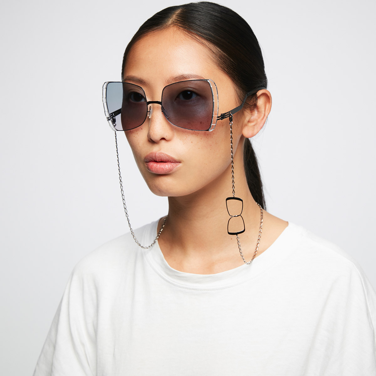 Ic! Berlin VIP Shiny-Aubergine-Crystal-Clear Sunglasses On Female Model 2