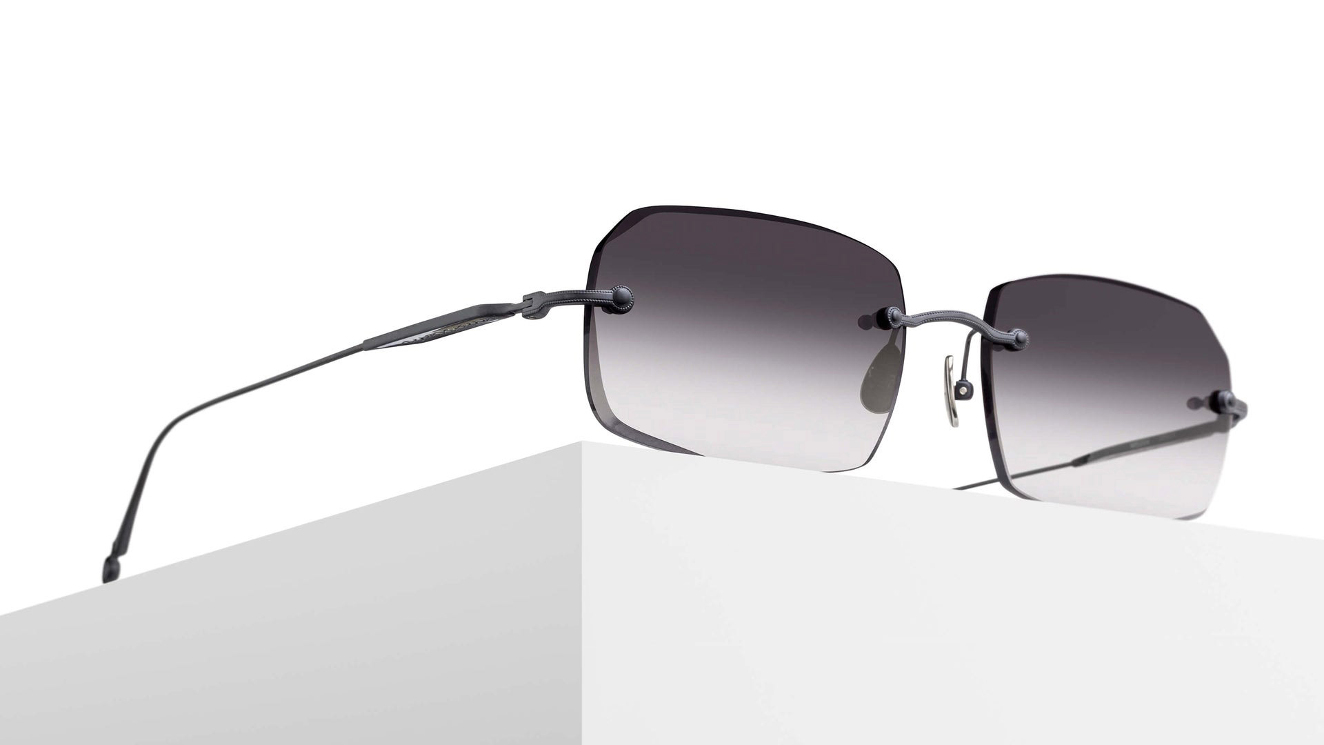 Matsuda™ - M5004