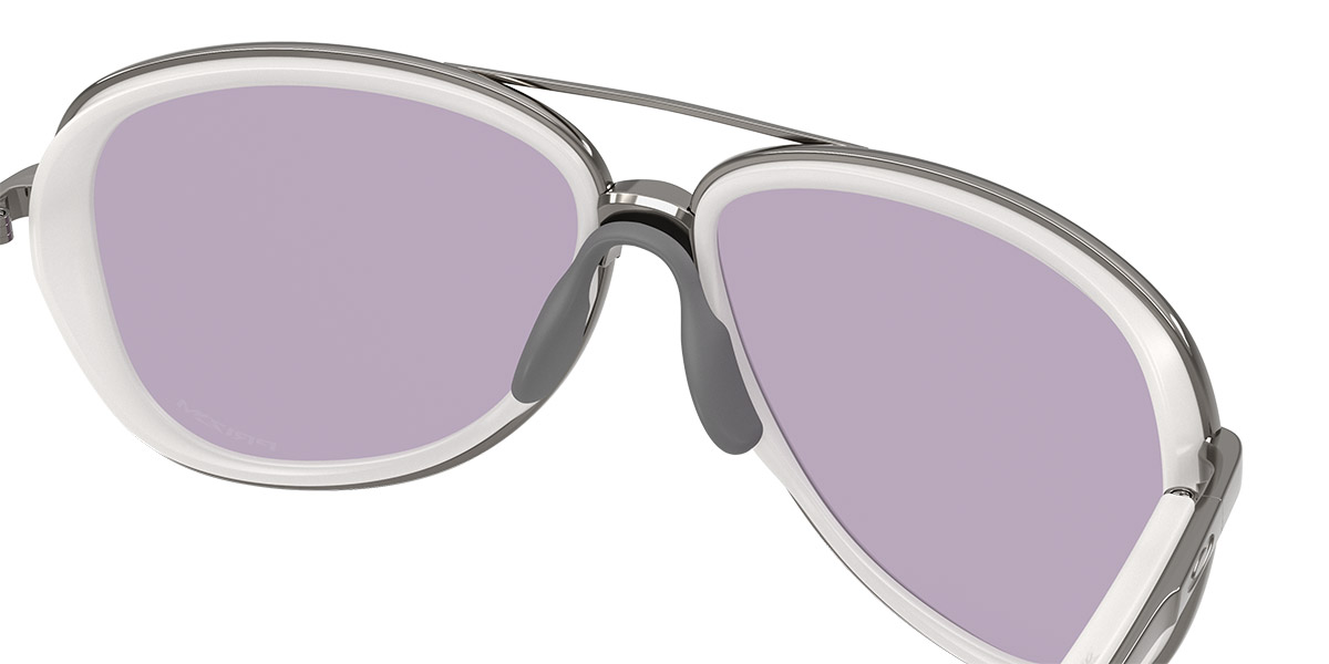 Color: Matte Vapor/Satin Gunmetal (412929) - Oakley OO412941292958