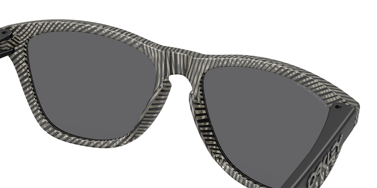 Color: Matte Gray Ink Fingerprint/Matte Black (9013M0) - Oakley OO90139013M055