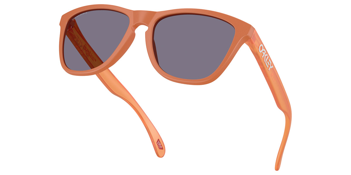 Color: Matte Ginger (9013M1) - Oakley OO90139013M155