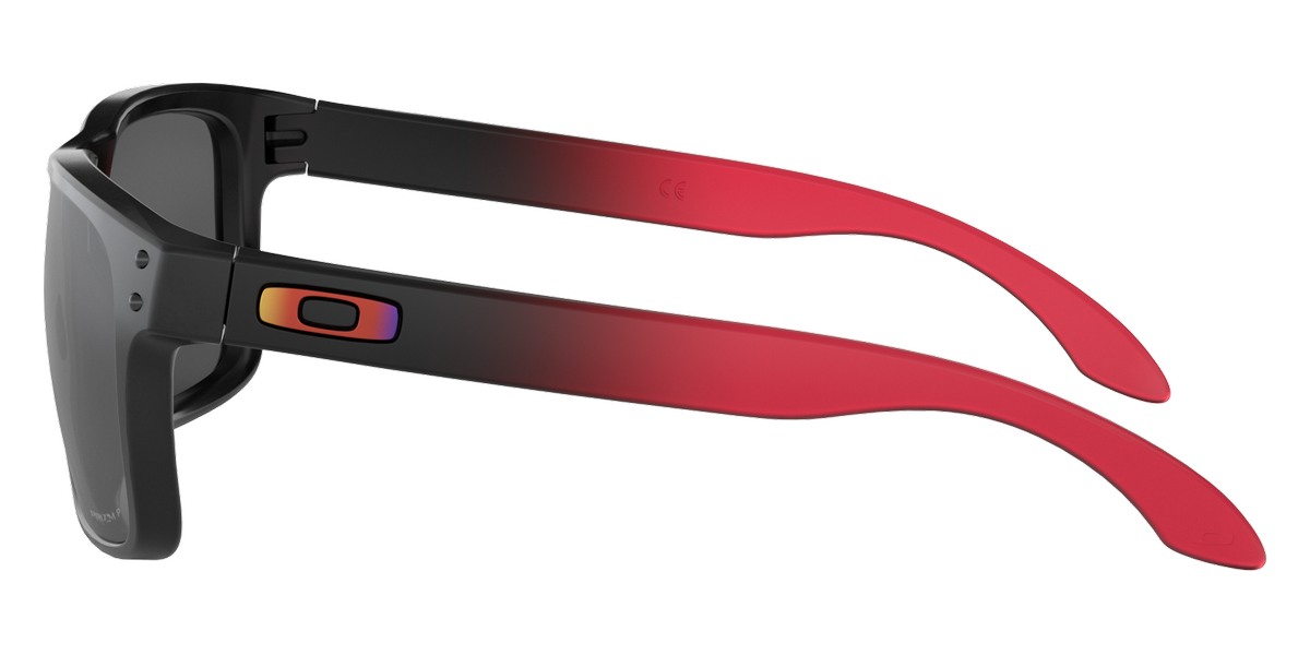Color: Ruby Fade (9102D3) - Oakley OO91029102D355