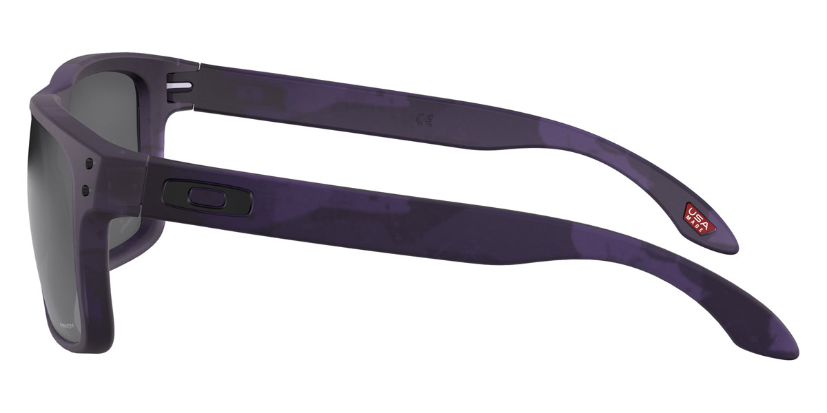 Color: Translucent Purple Shadow Camo (9102O4) - Oakley OO91029102O455