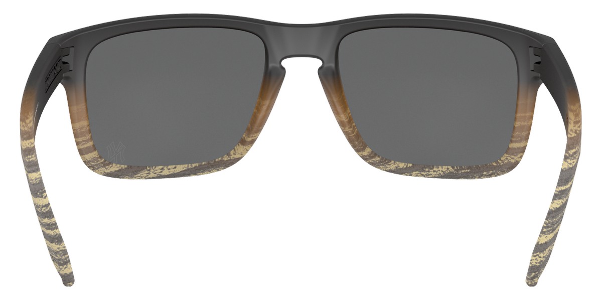Color: Pine Tar (9102P7) - Oakley OO91029102P755
