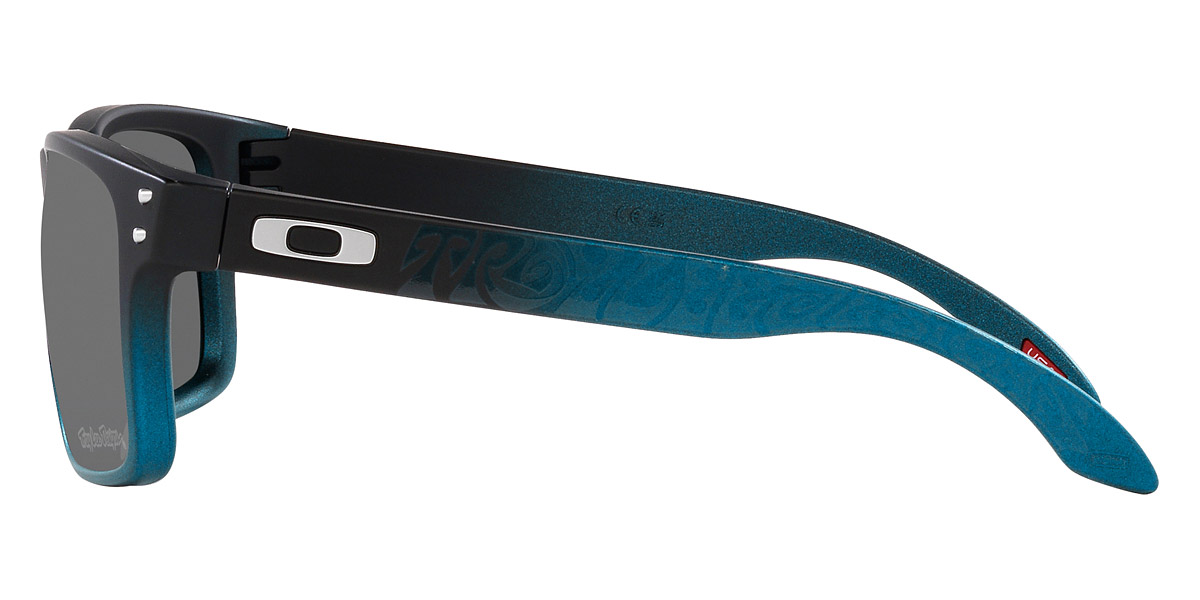 Color: Tld Blue Fade (9102X9) - Oakley OO91029102X955