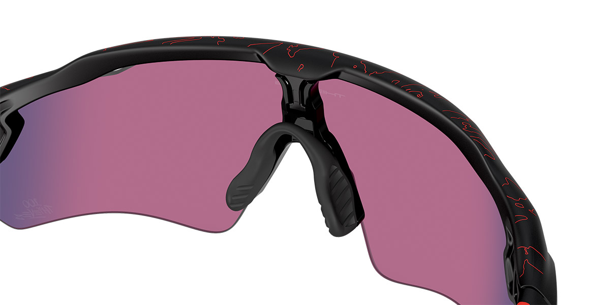 Color: 100t Matte Black (9208G2) - Oakley OO92089208G238
