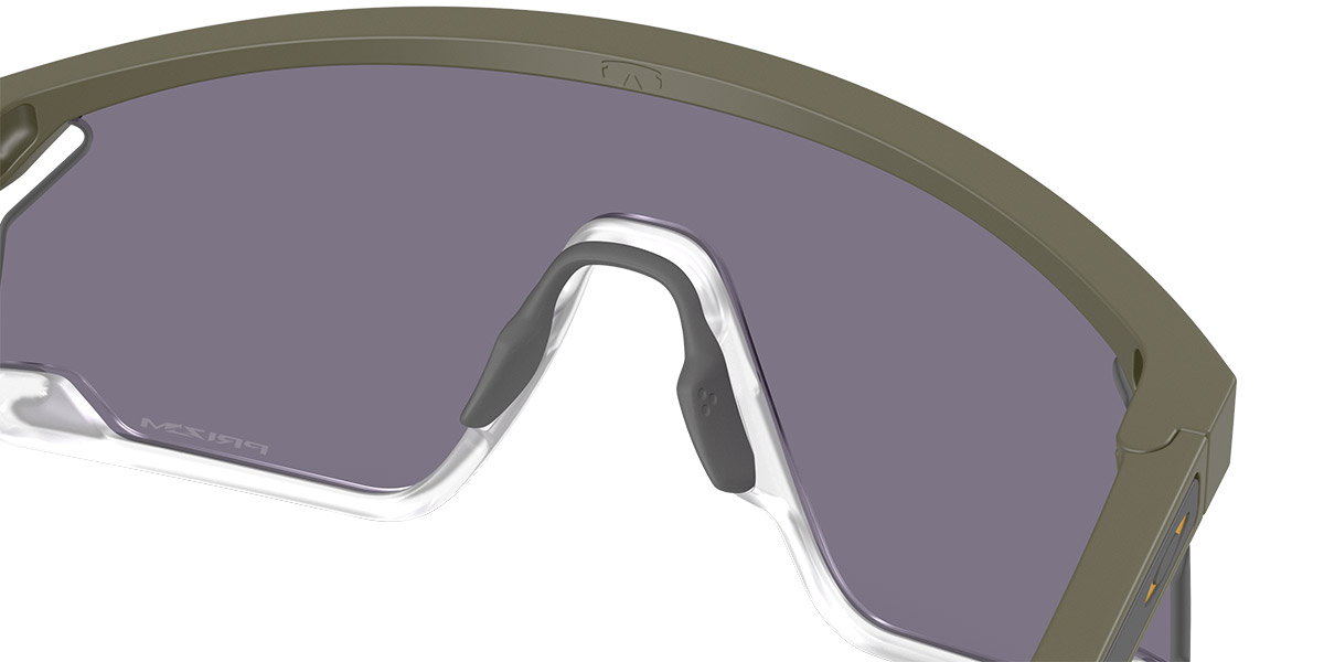 Color: Matte Moss (923712) - Oakley OO923792371239