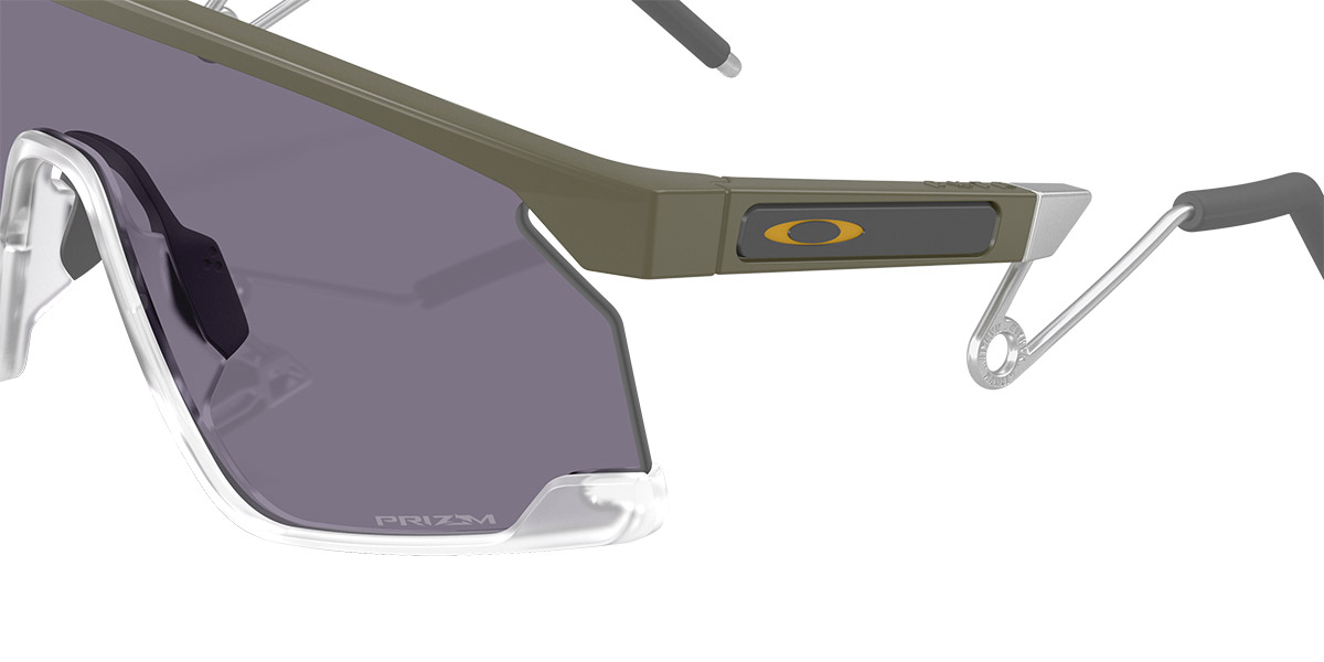 Color: Matte Moss (923712) - Oakley OO923792371239