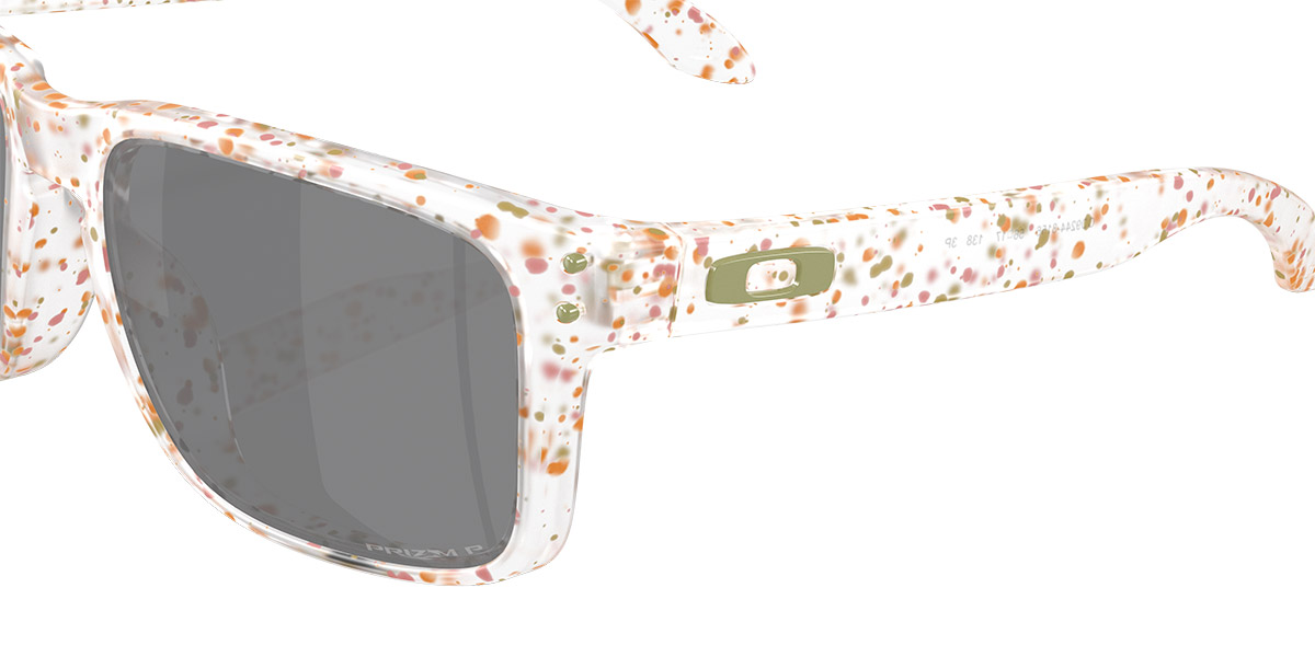 Color: Matte Clear Terrazo (924481) - Oakley OO924492448156