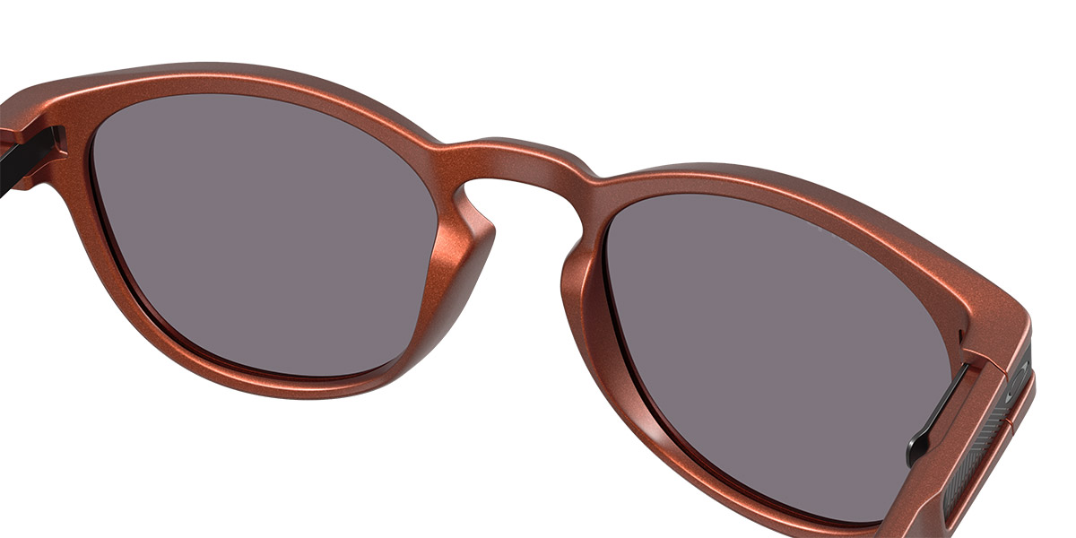 Color: Fire Orange (926573) - Oakley OO926592657353