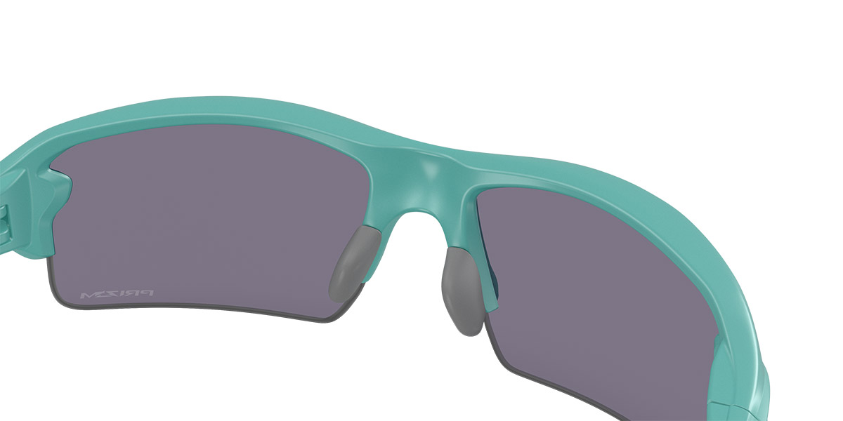 Color: Matte Pacific (927158) - Oakley OO927192715861