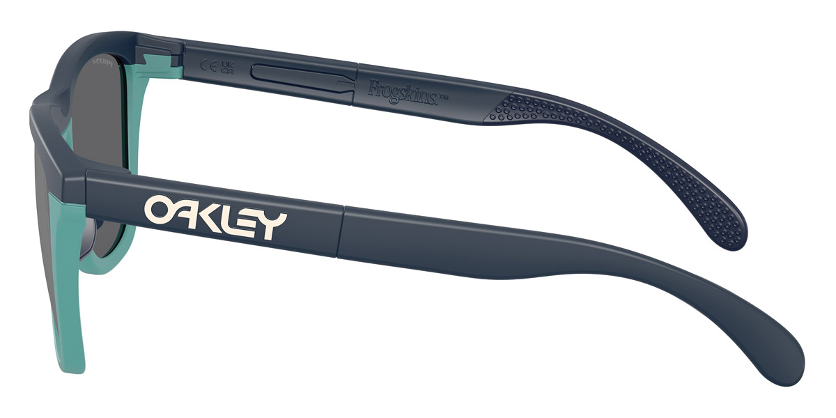 Color: Matte Abyss (928417) - Oakley OO928492841755