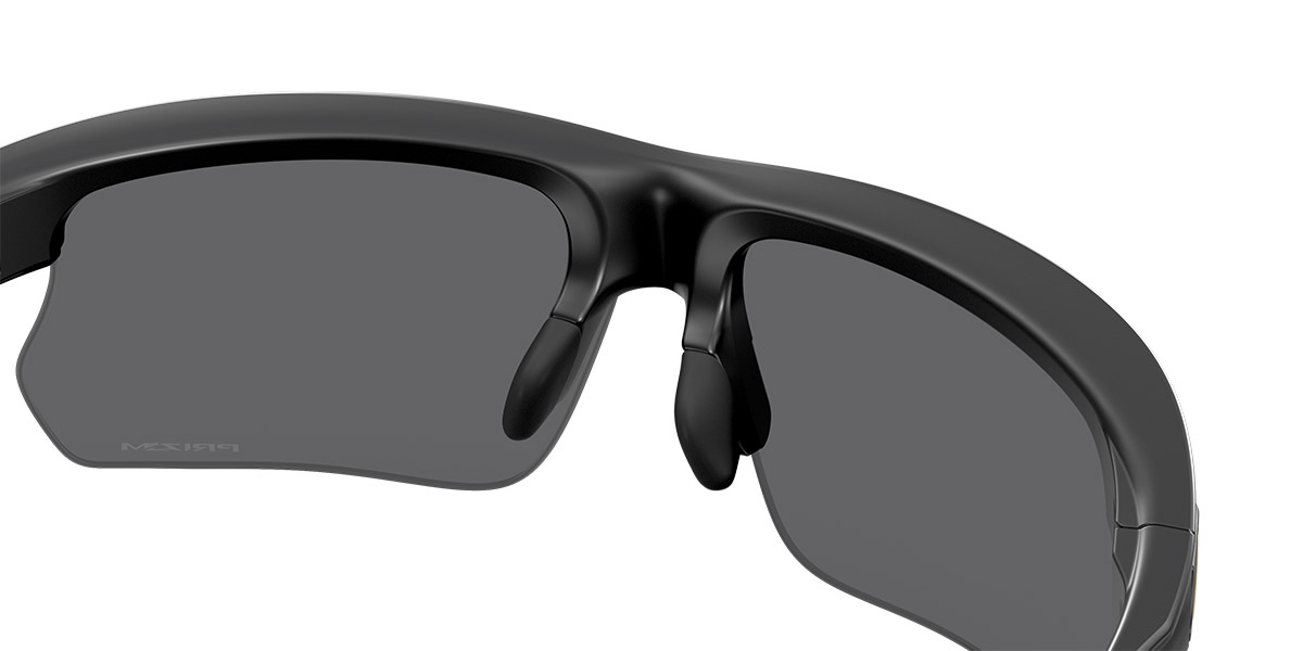 Color: Matte Black (940021) - Oakley OO940094002168