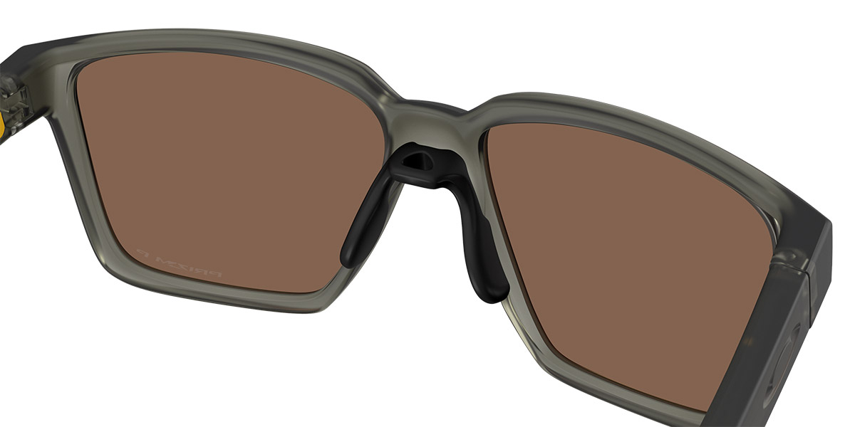 Color: Matte Olive Ink (943009) - Oakley OO943094300957