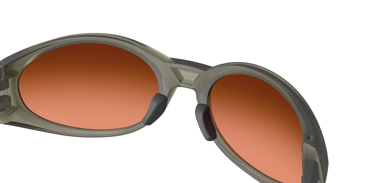 Color: Matte Olive Ink (943826) - Oakley OO943894382658